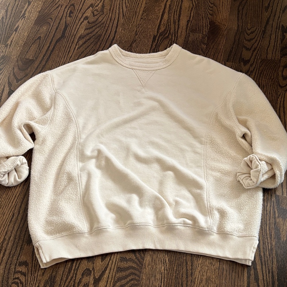 Aerie Women's oversized Cream Crewneck Fleece Sweatshirt